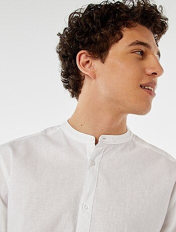 Camicia tinta unita con collo alla coreana e maniche arrotolabili