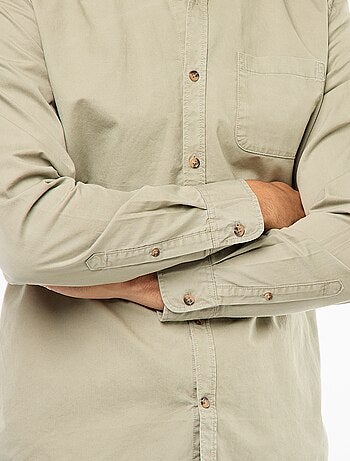 Camicia tinta unita taglio dritto / Regular fit