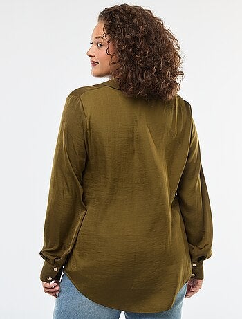Camicia stile sahariana satinata con bottoni dorati