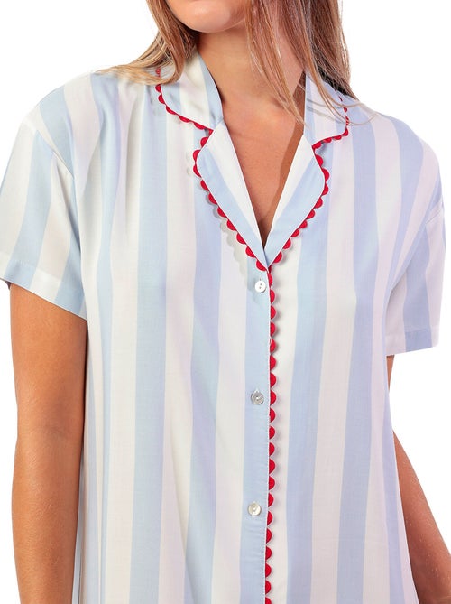 Canotta a maniche corte con righe chiare classiche da donna ADMAS CLASSIC - Kiabi Canotta a maniche corte con righe chiare classiche da donna ADMAS CLASSIC - Kiabi