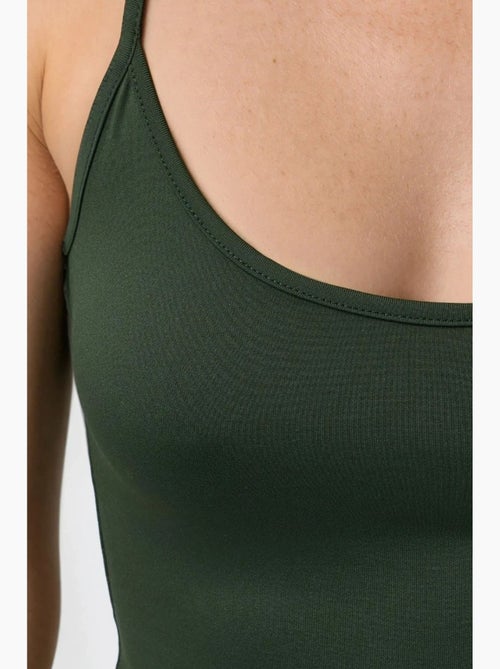 Canotta aderente in maglia con scollo a u busem - Kiabi Canotta aderente in maglia con scollo a u busem - Kiabi