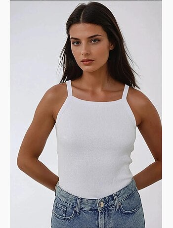 Canotta basic aderente con scollo all'americana hiccup