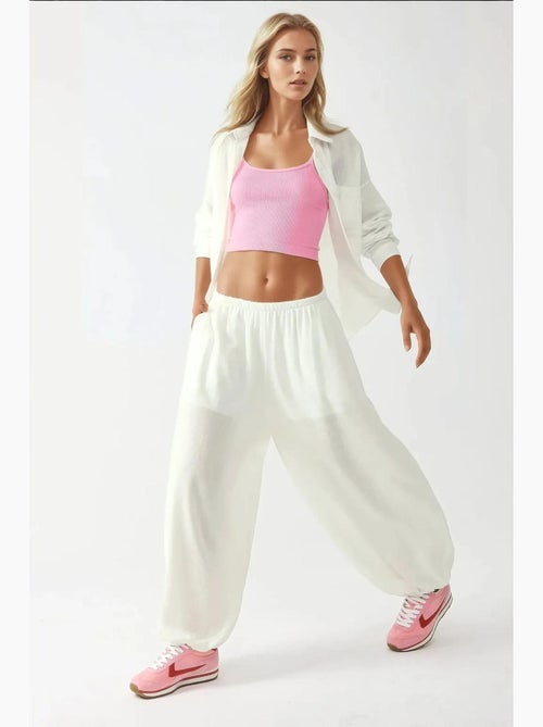 Canotta basic aderente con scollo rotondo hiccup - Kiabi Canotta basic aderente con scollo rotondo hiccup - Kiabi