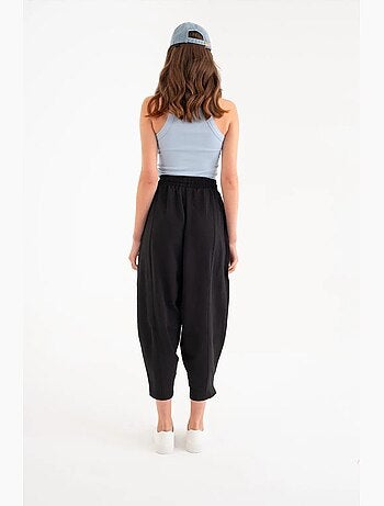 Canotta basic con scollo all'americana hiccup