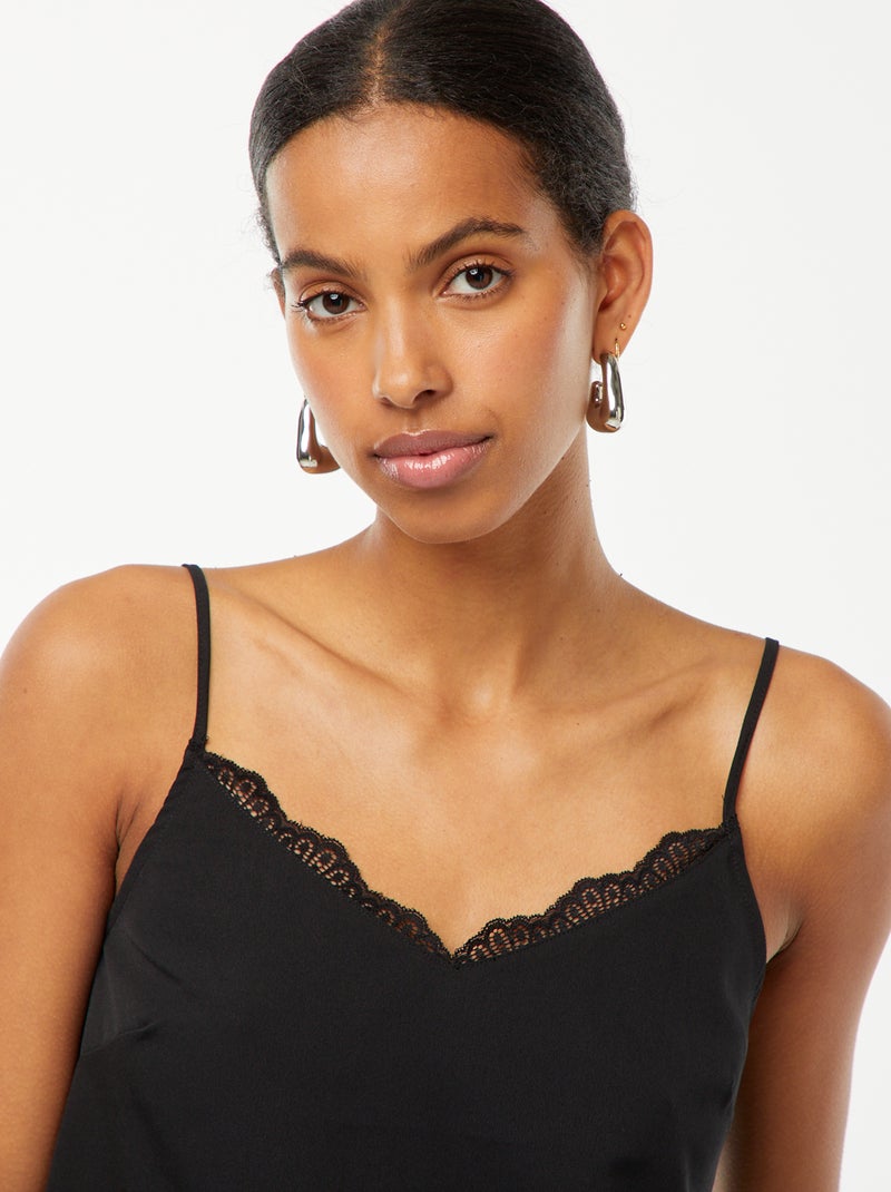 Canotta con pizzo sullo scollo nero - Kiabi