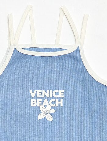 Canotta con spalline sottili e dettaglio sul petto