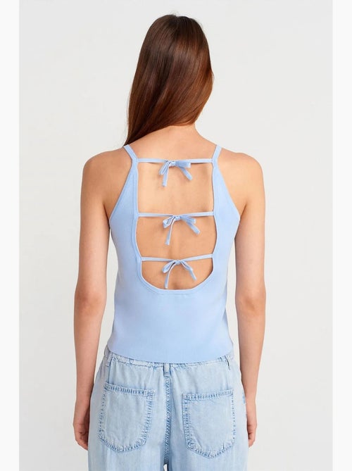 Canotta halter in maglia con fiocco dilvin - Kiabi Canotta halter in maglia con fiocco dilvin - Kiabi