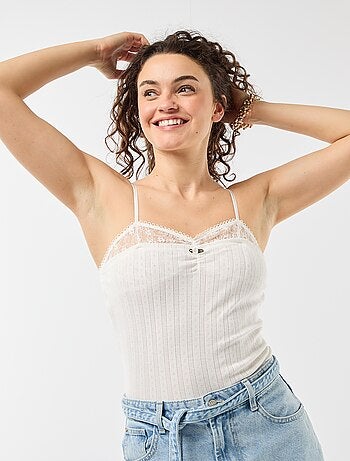 Canotta in maglia a punto traforato e pizzo