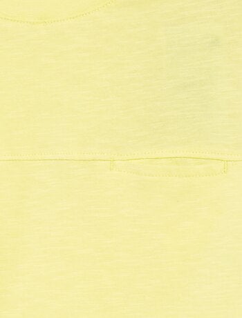 Canotta taglio loose con cut-out sul petto