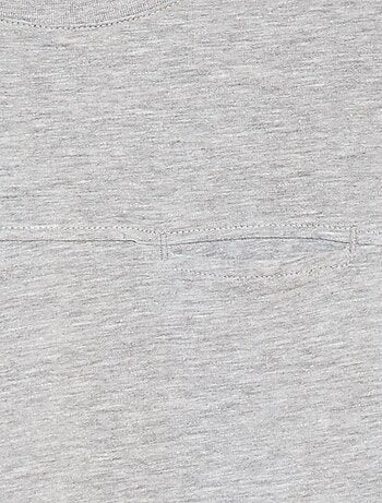 Canotta taglio loose con cut-out sul petto