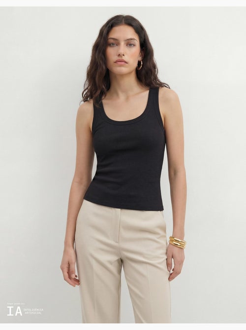 Canottiera a coste, MO Fashion - Kiabi Canottiera a coste, MO Fashion - Kiabi
