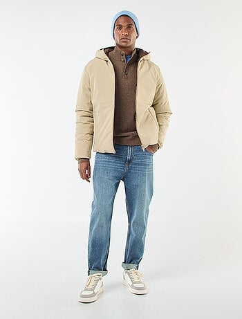 Cappotto con collo alto e cappuccio con fodera satinata