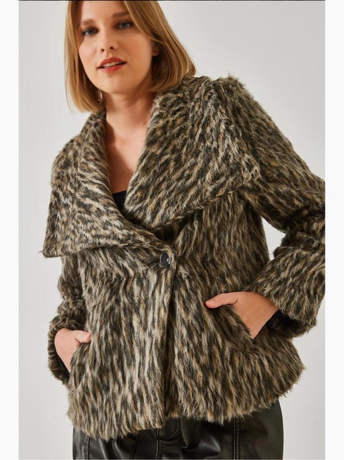 Cappotto con stampa leopardata spazzolata lucci - Kiabi Cappotto con stampa leopardata spazzolata lucci - Kiabi