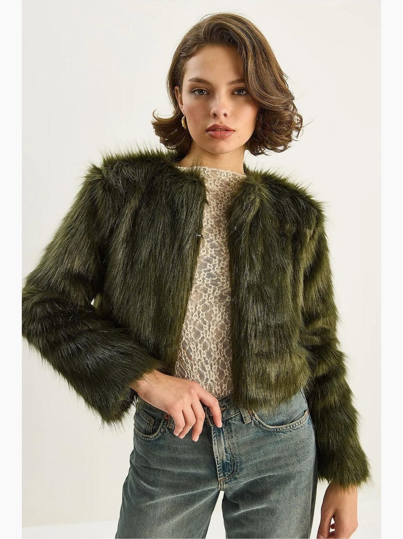 Cappotto crop boxy in pelliccia sintetica lucci Verde smeraldo - Kiabi