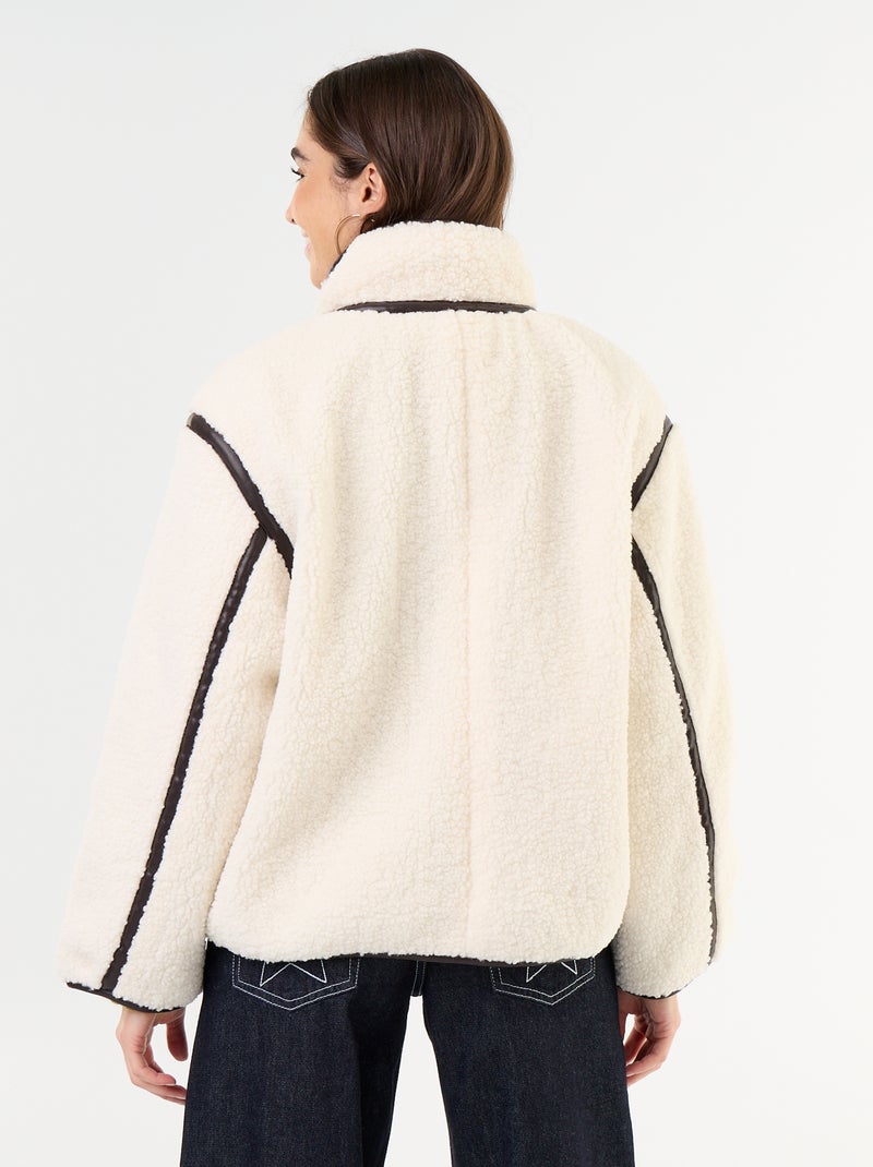 Cappotto effetto montone con bordi a contrasto Beige - Kiabi