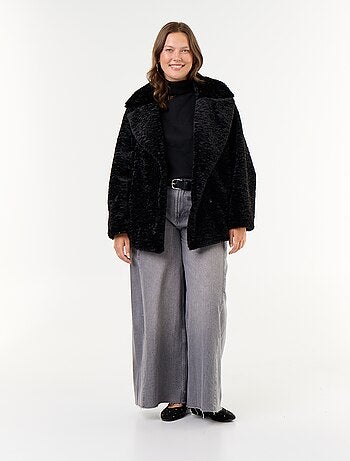 Cappotto in pelliccia sintetica effetto astrakan
