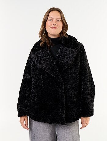 Cappotto in pelliccia sintetica effetto astrakan