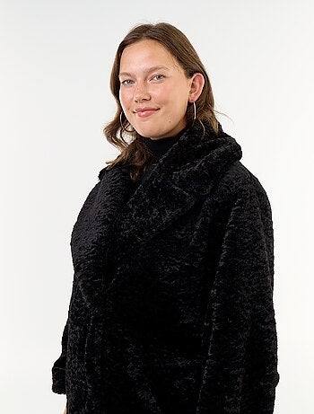Cappotto in pelliccia sintetica effetto astrakan
