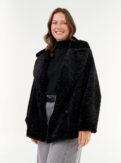 Cappotto in pelliccia sintetica effetto astrakan - Kiabi Cappotto in pelliccia sintetica effetto astrakan - Kiabi