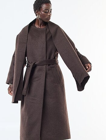 Cappotto lungo effetto lana con collo rotondo e sciarpa cucita