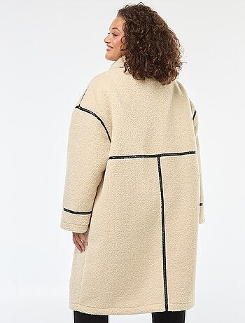 Cappotto lungo effetto montone con inserti in similpelle