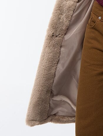 Cappotto lungo in finta pelliccia