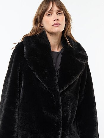 Cappotto lungo in finta pelliccia