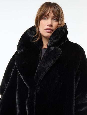 Cappotto lungo in finta pelliccia