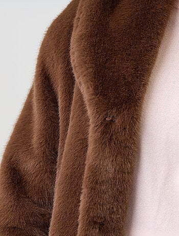 Cappotto lungo in pelliccia sintetica