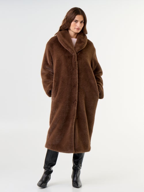 Cappotto lungo in pelliccia sintetica - Kiabi Cappotto lungo in pelliccia sintetica - Kiabi