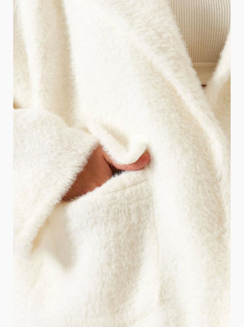 Cappotto oversize in pelliccia sintetica lucci - Kiabi Cappotto oversize in pelliccia sintetica lucci - Kiabi