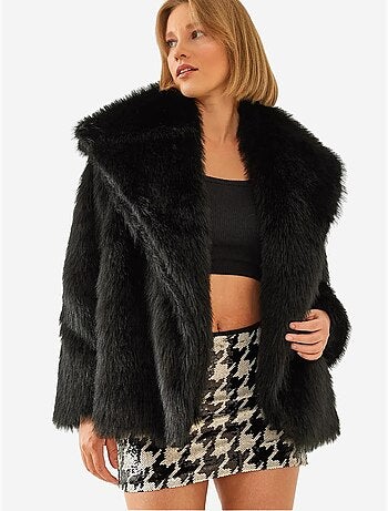 Cappotto oversize in pelliccia sintetica lucci