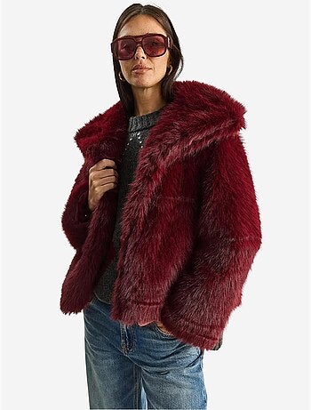Cappotto oversize in pelliccia sintetica lucci