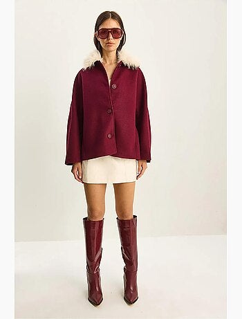 Cappotto oversize in peluche con colletto in pelliccia lucci
