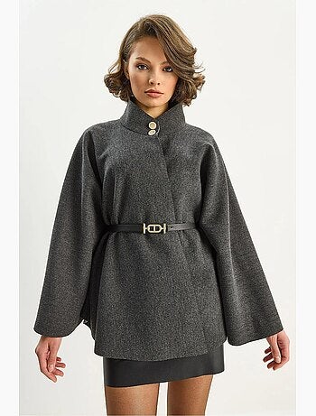 Cappotto testurizzato con chiusura a bottoni lucci