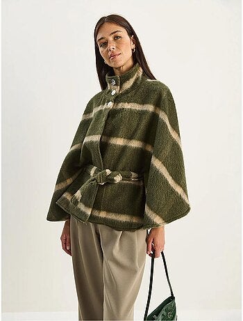 Cappotto testurizzato con colletto da giacca e dettaglio cintura lucci