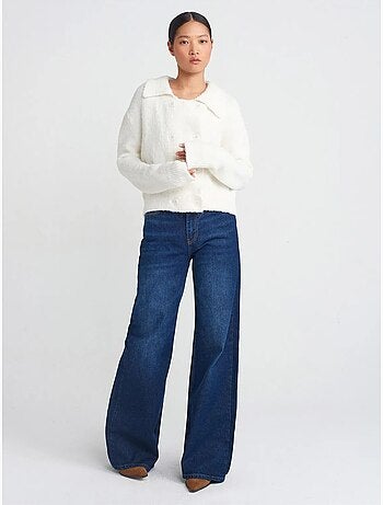 Cardigan a coste con colletto polo e bottoni