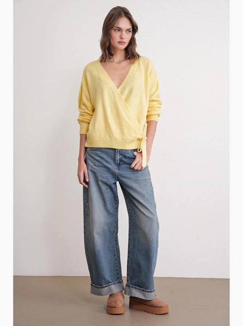 Cardigan a coste con scollo a v e laccetto frontale mixray - Kiabi Cardigan a coste con scollo a v e laccetto frontale mixray - Kiabi