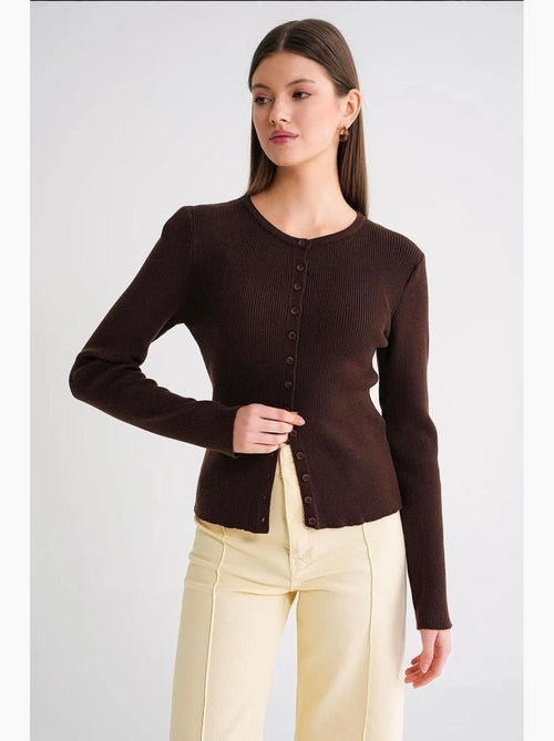 Cardigan a costine slim fit con bottoni mixray - Kiabi Cardigan a costine slim fit con bottoni mixray - Kiabi