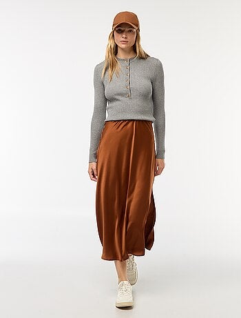 Cardigan a maniche lunghe in maglia a coste