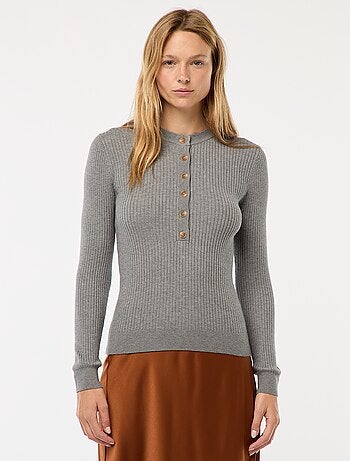 Cardigan a maniche lunghe in maglia a coste