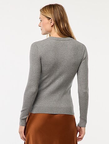 Cardigan a maniche lunghe in maglia a coste