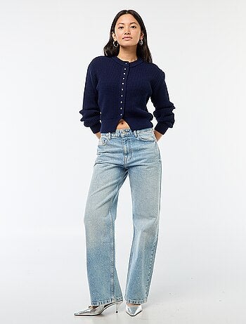Cardigan abbottonato in maglia spessa