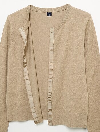 Cardigan basico - collezione facile da indossare