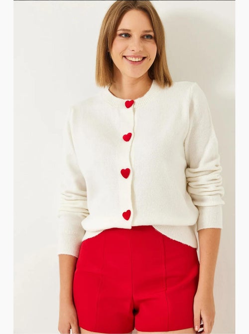 Cardigan con bottoni a cuore lucci - Kiabi Cardigan con bottoni a cuore lucci - Kiabi