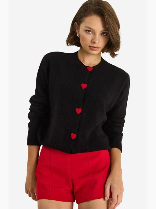 Cardigan con bottoni a cuore lucci - Kiabi Cardigan con bottoni a cuore lucci - Kiabi