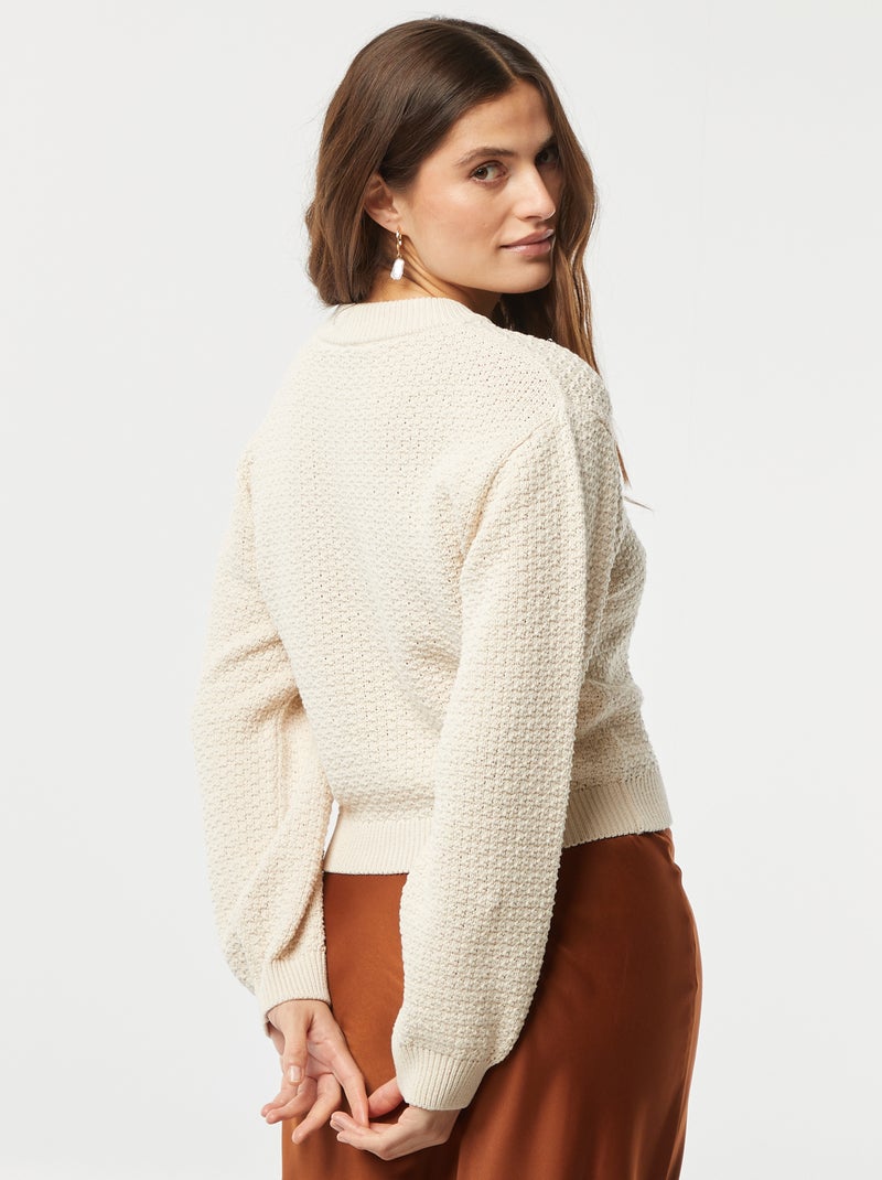 Cardigan con bottoni fantasia dorati Beige - Kiabi