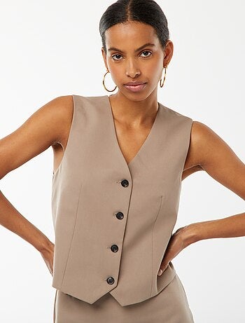 Cardigan con bottoni senza maniche