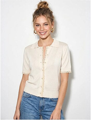Cardigan da donna a coste con pizzo e bottoni lucci