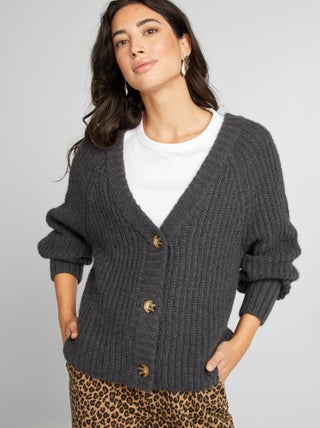 Cardigan di maglia grossa con bottoni